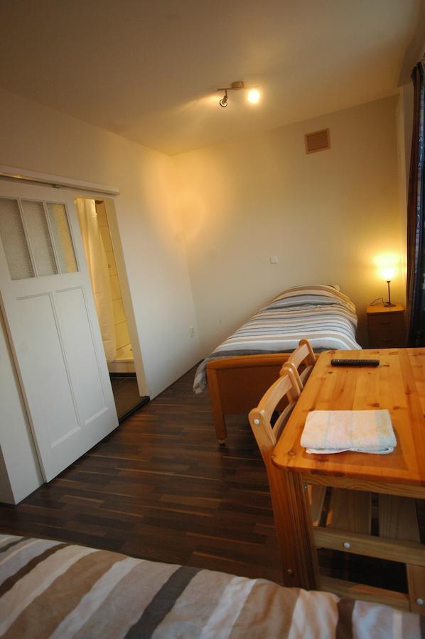 Ensche-Day Inn Enschede Rom bilde